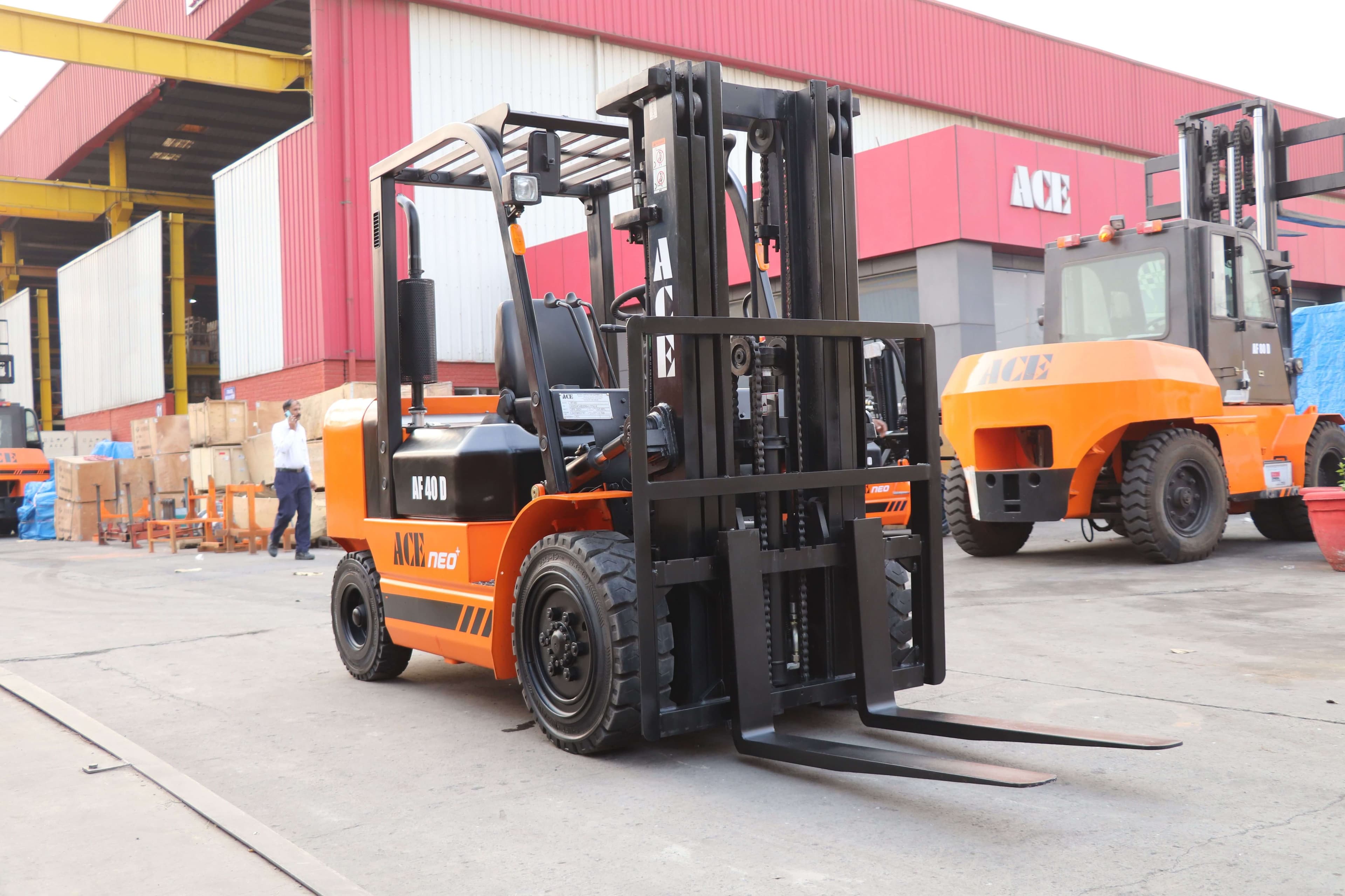 JCB Rough Terrain Forklift heavy equipment for rent
