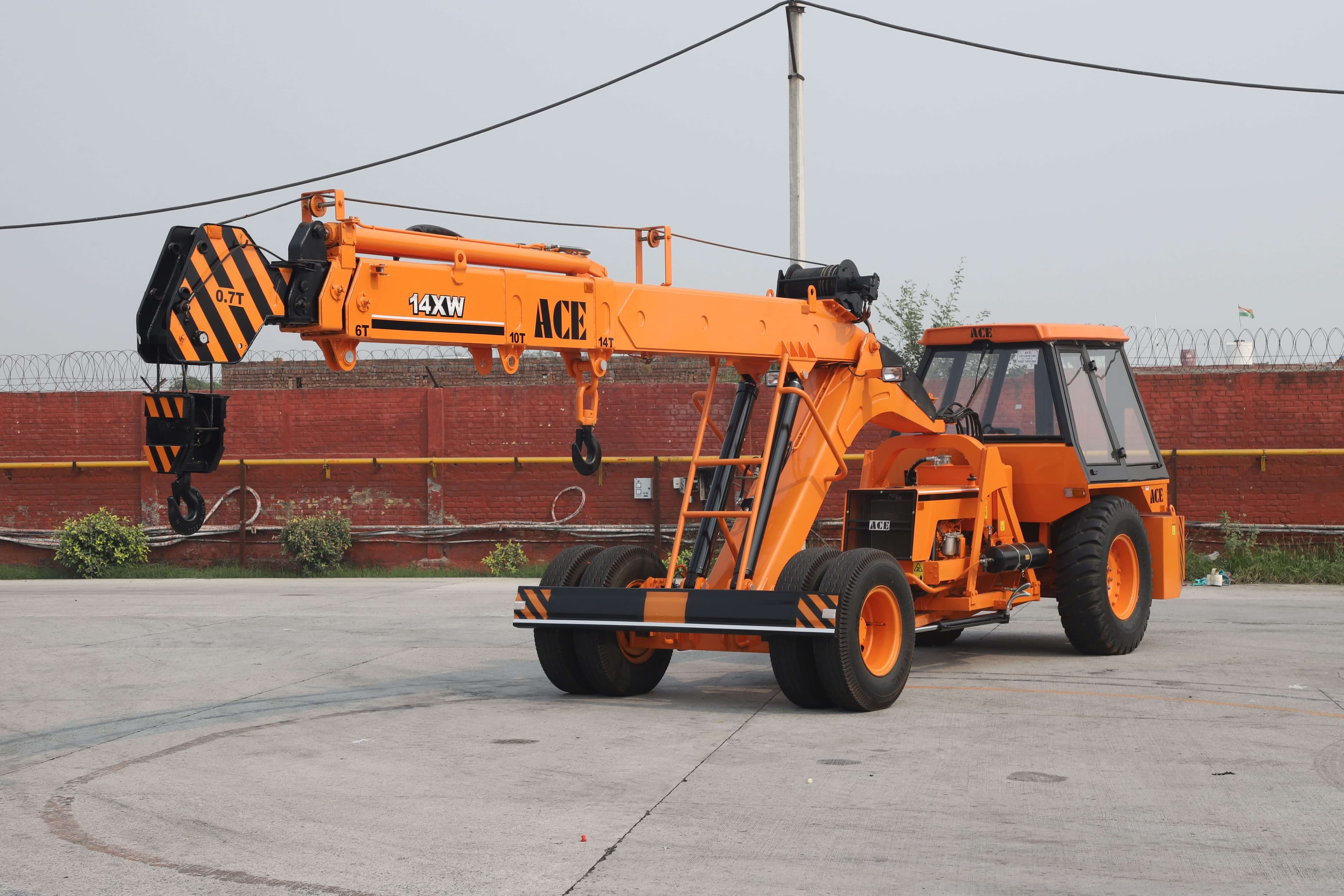 Liebherr Mobile Hydraulic Crane heavy equipment for rent in Dubai
